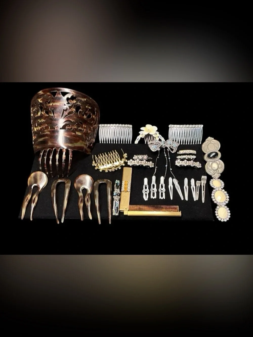 Vintage Hair Accessories Lot Combs Barrettes Faux Tortoiseshell Lady Ellen Tip